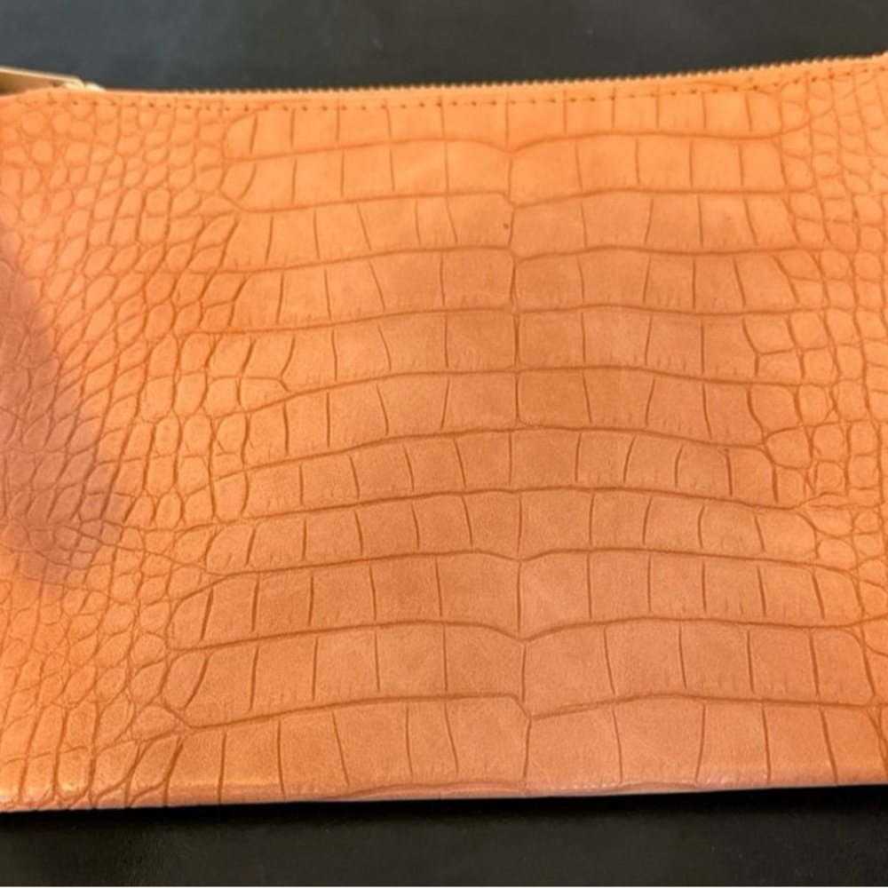 large wristlet